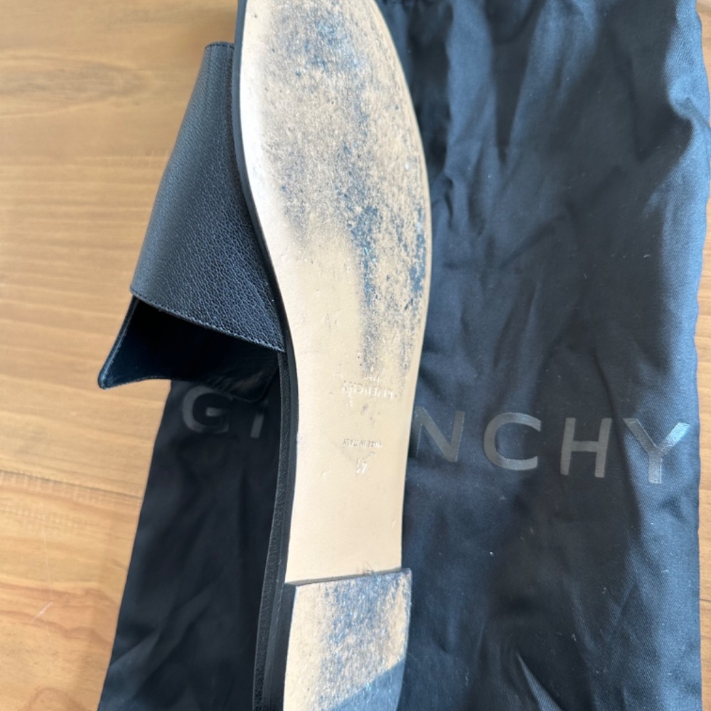 Givenchy Black Leather Slide Sandals with Gold Logo Plaque - Picture 3 of 6